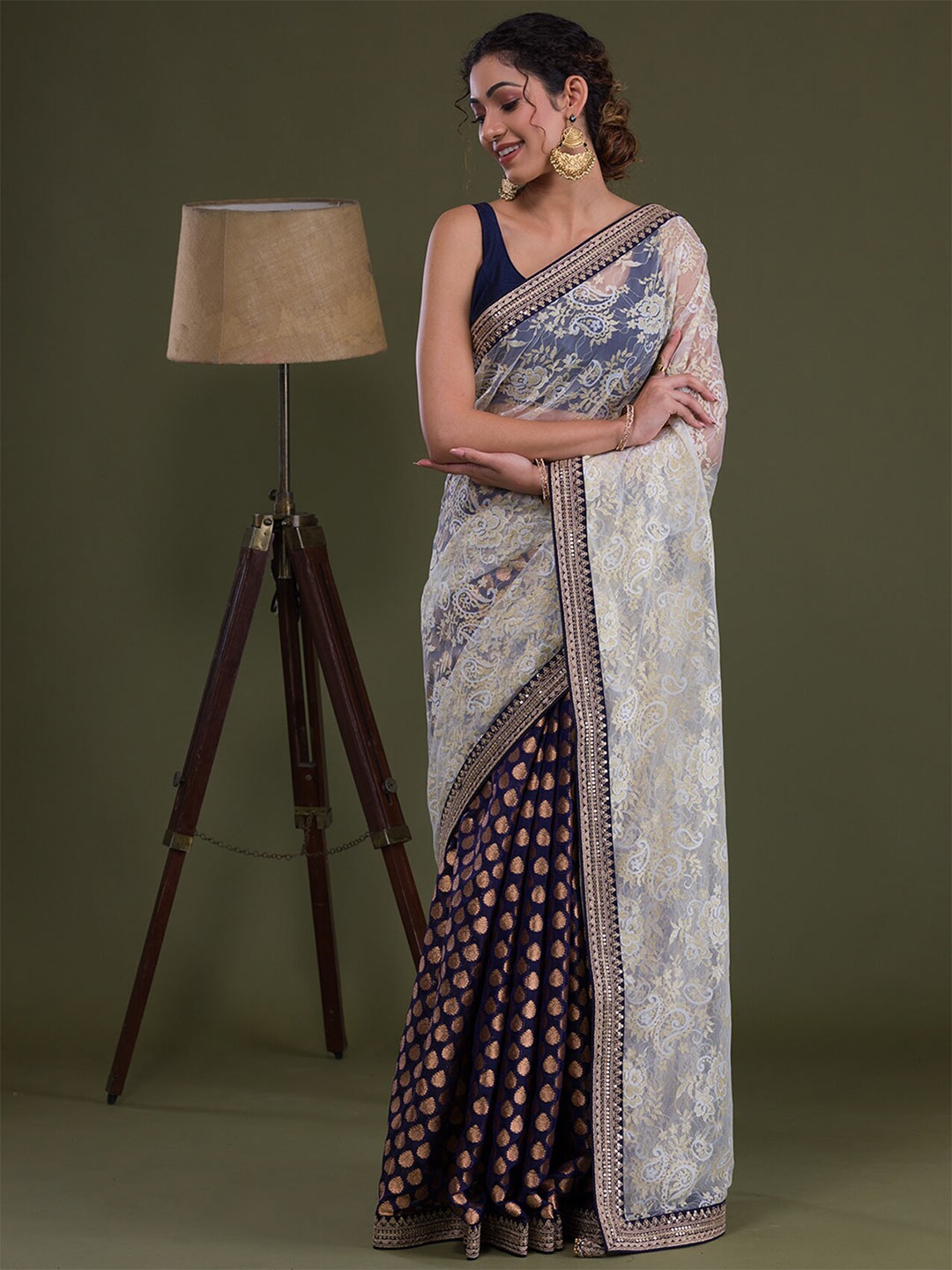 

Koskii Woven Design Supernet Saree, White