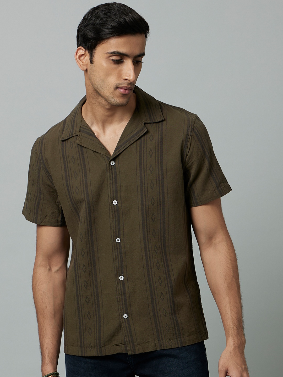 

Celio Men Classic Striped Casual Cotton Shirt, Olive