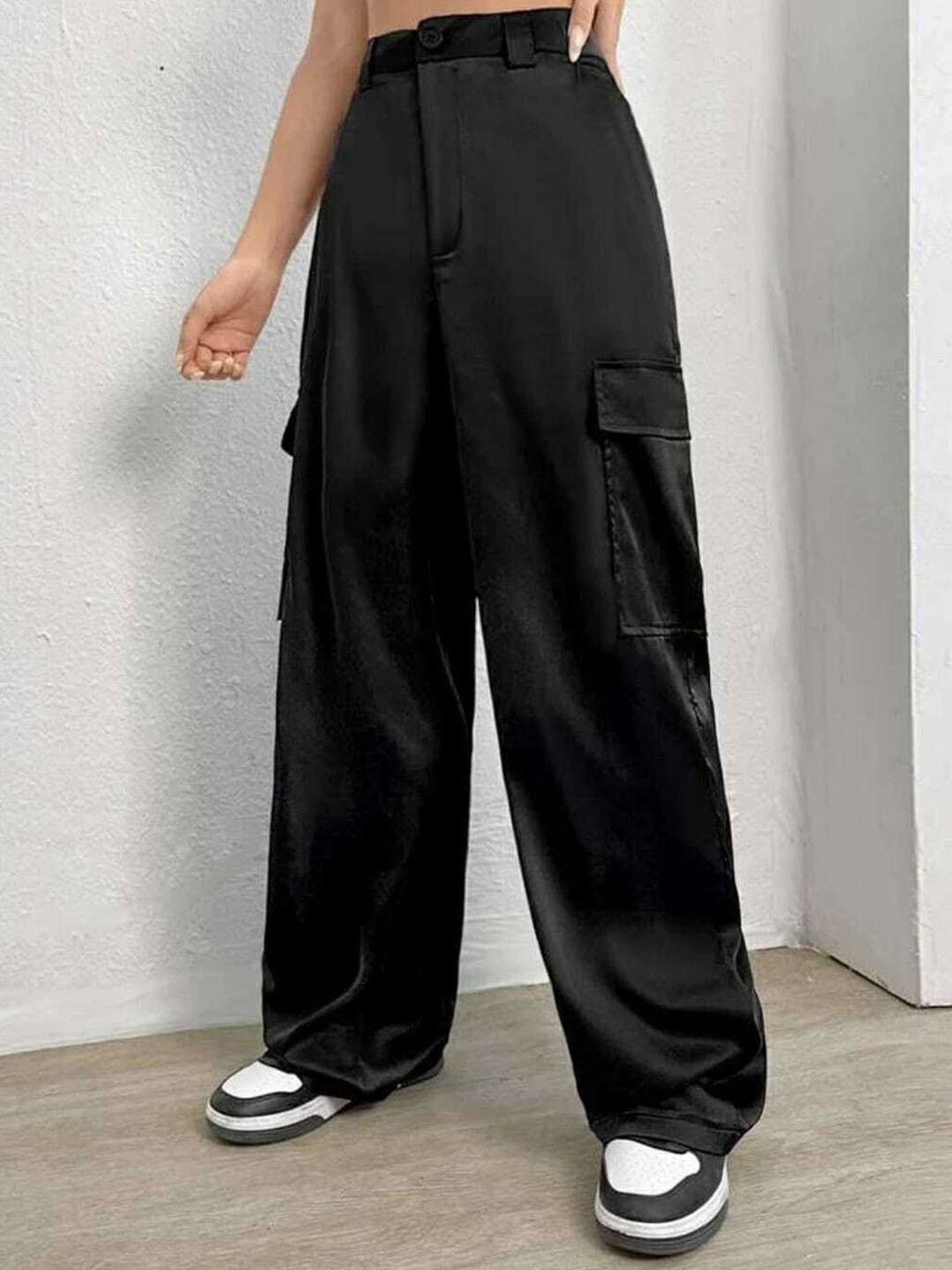 

BROADSTAR Women Relaxed Straight Leg Loose Fit High-Rise Easy Wash Cargo, Black