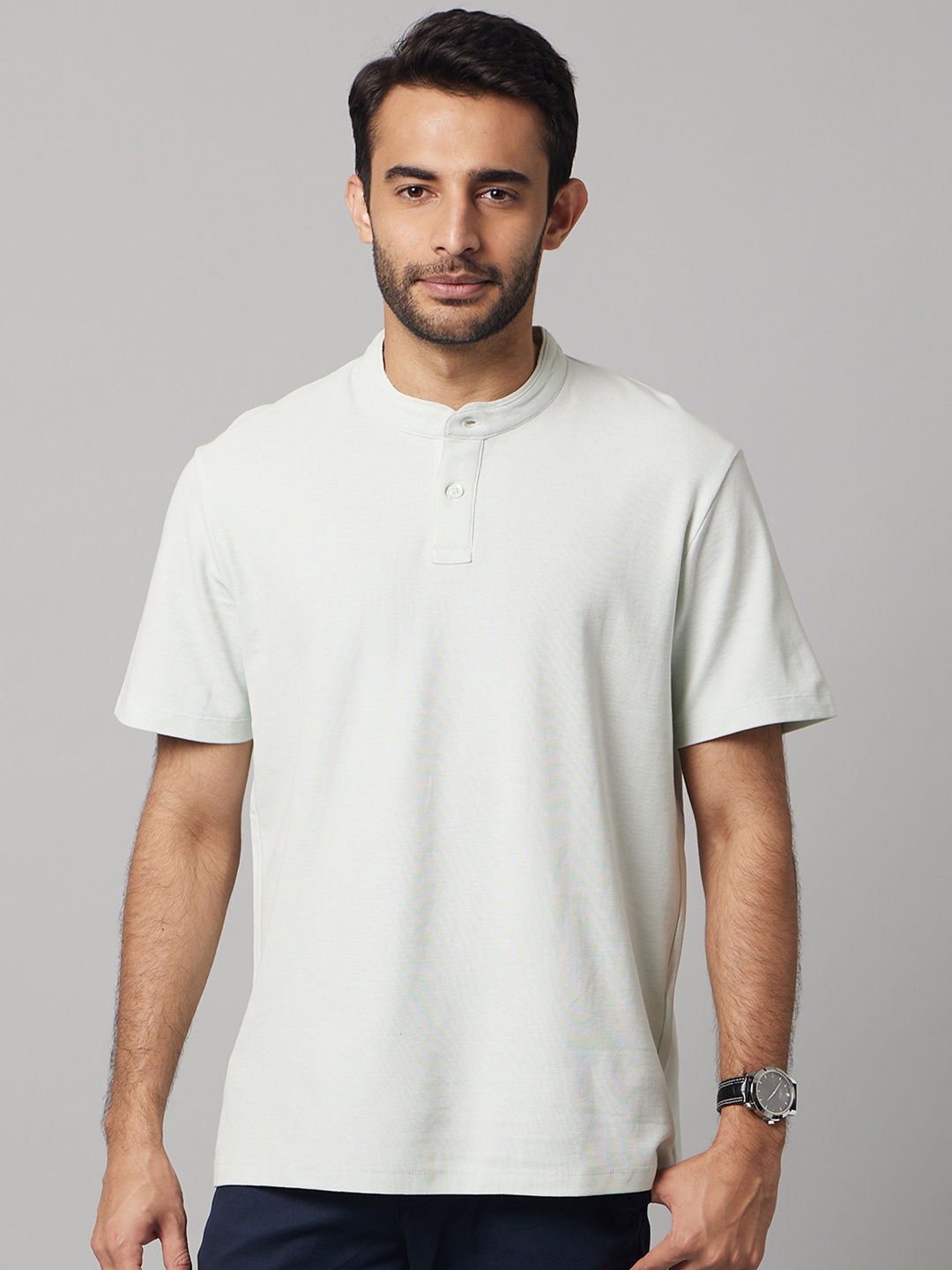 

Celio Men White Henley Neck Cotton T-shirt