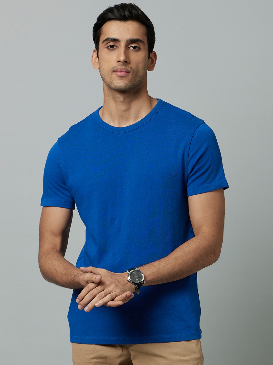 

Celio Men Blue T-shirt