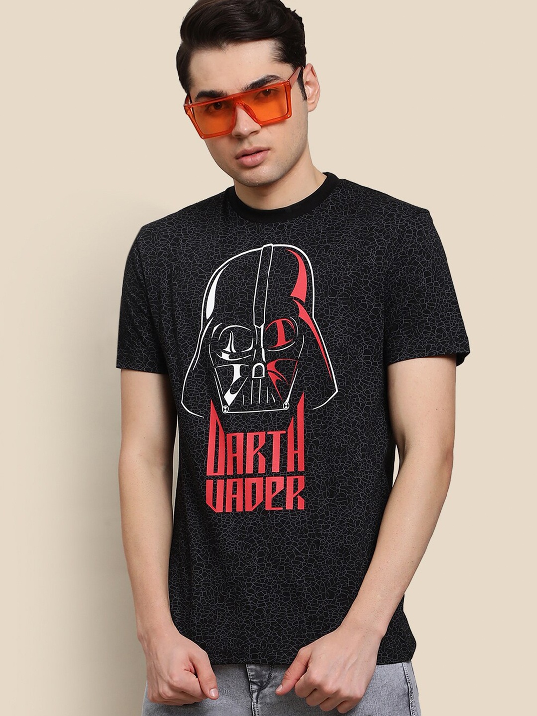 

Free Authority Men Star Wars Printed Cotton T-shirt, Black