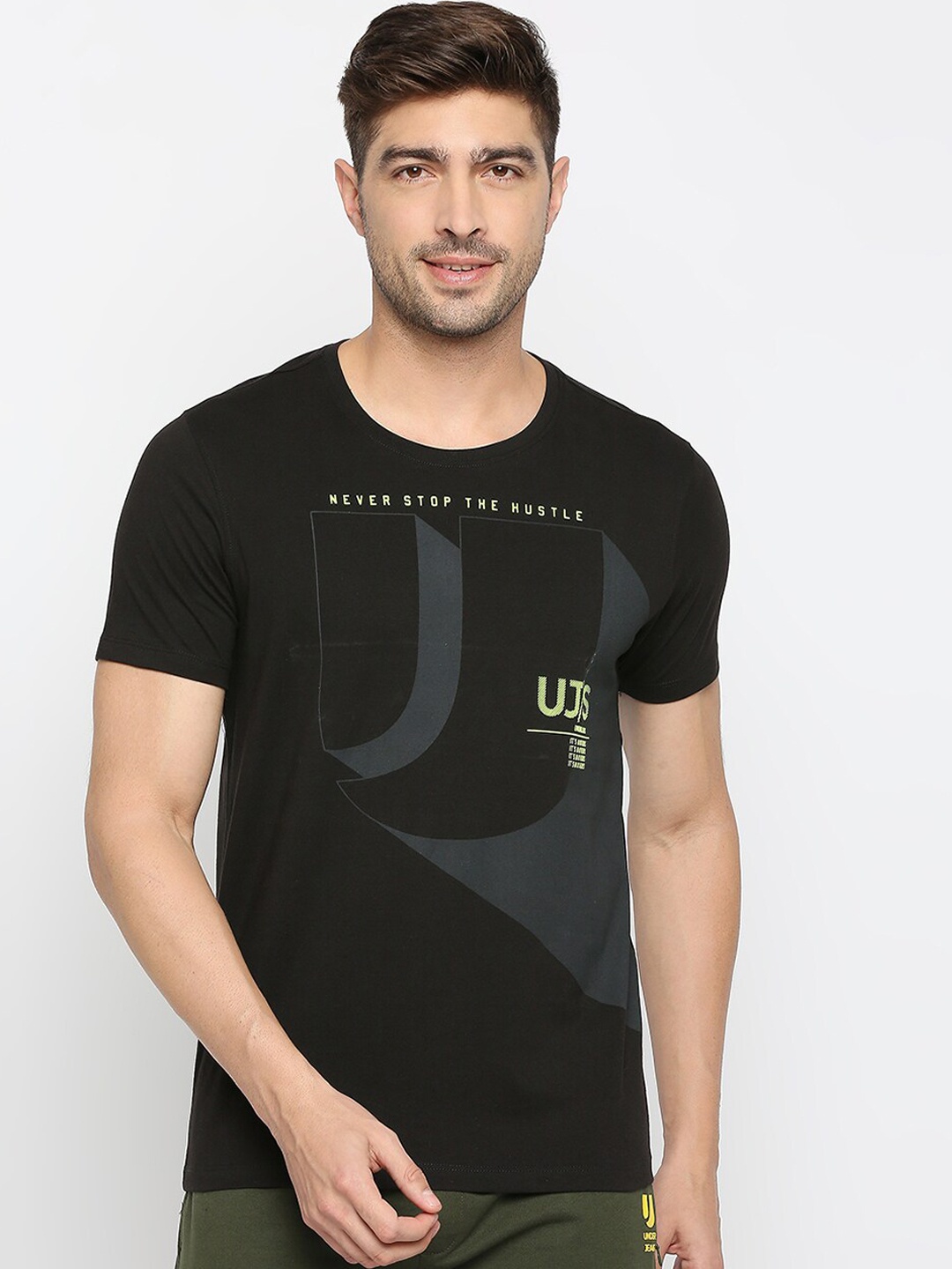 

UnderJeans by Spykar Men Printed Cotton Lounge Tshirts, Black