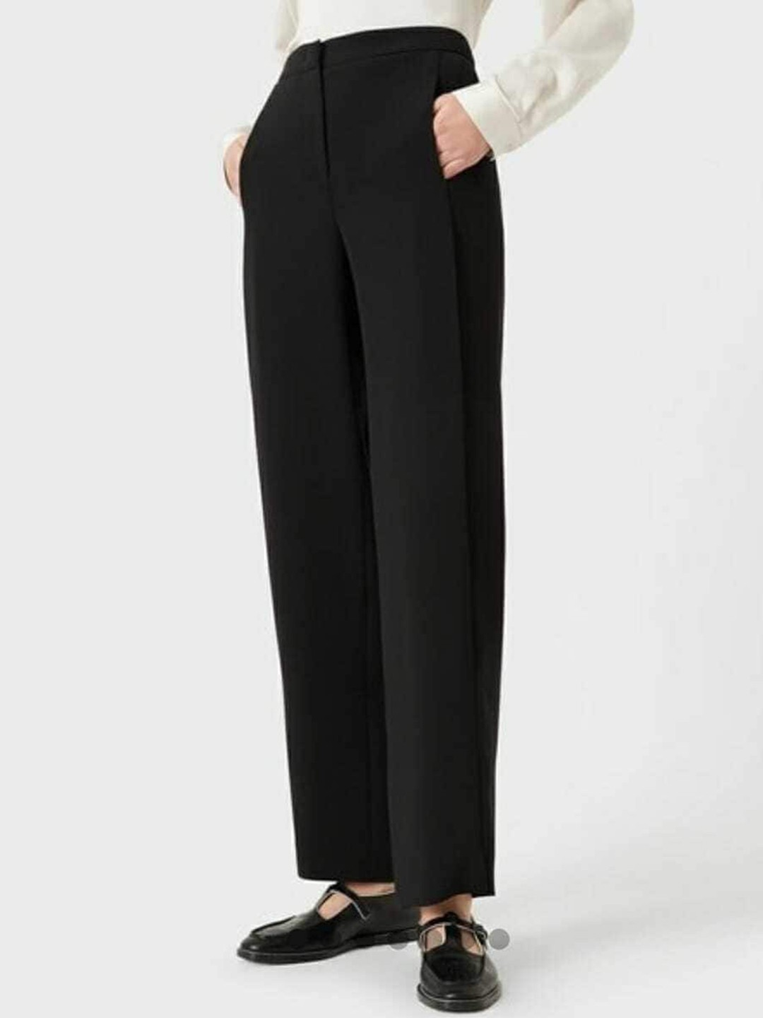

Next One Women Relaxed Straight Leg Loose Fit High-Rise Easy Wash Trousers, Black
