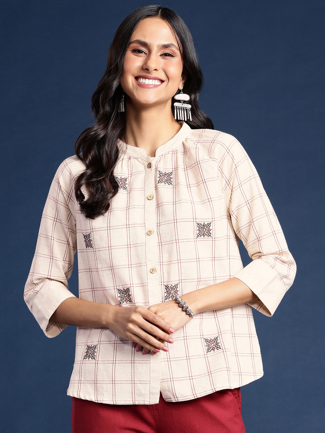 

Taavi Checked Cotton Linen Kastuti Tribe Shirt, Beige