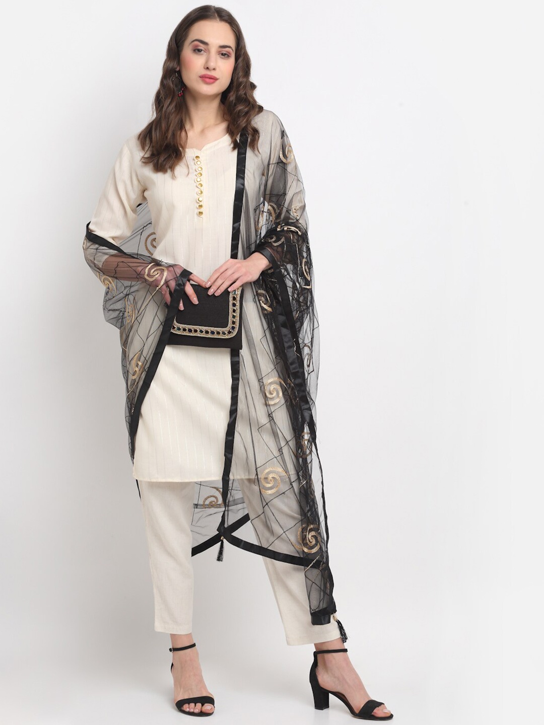 

GLAM STORY Geometric Embroidered With Taping Border Dupatta, Black