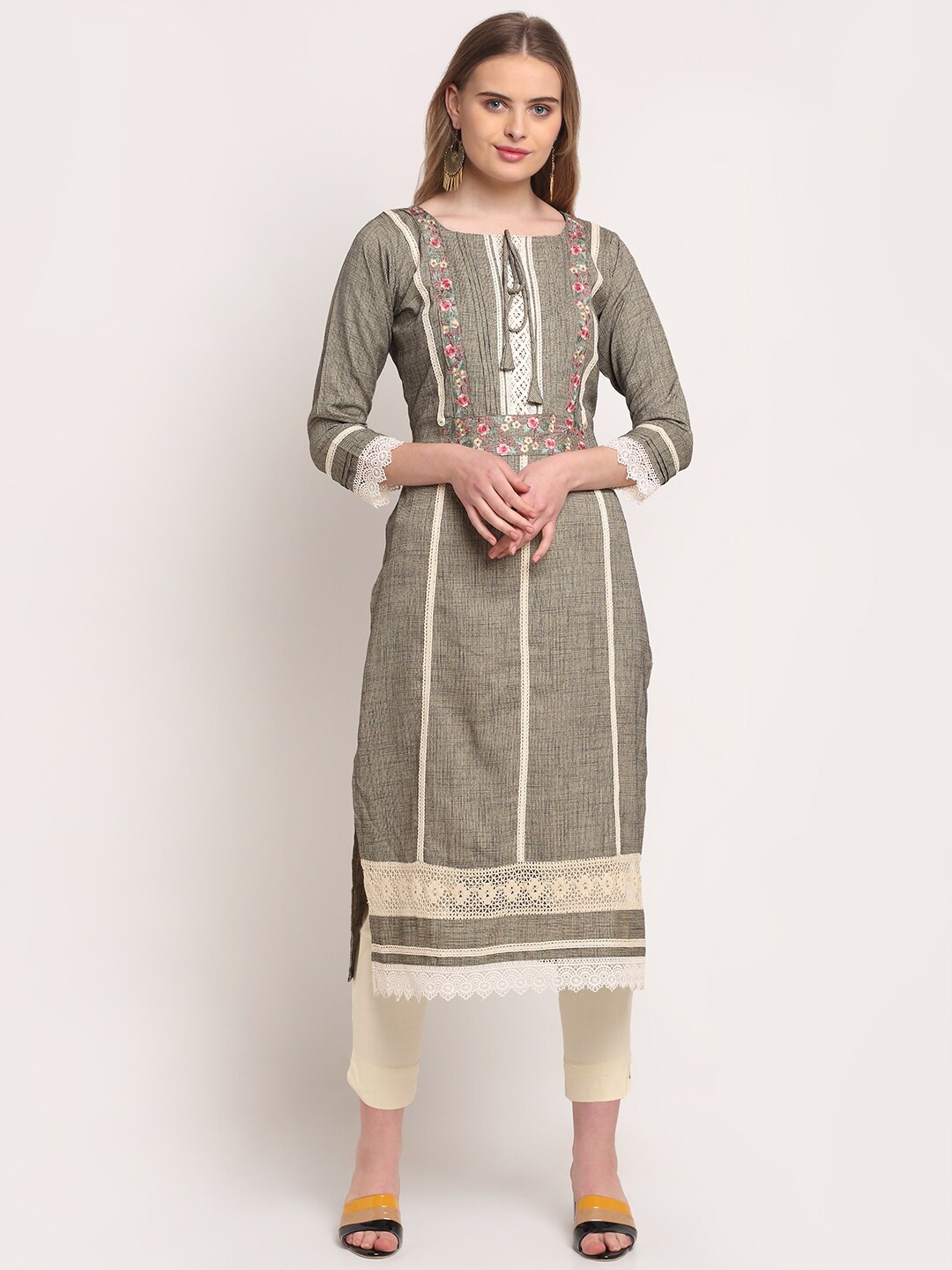 

Lovely Lady Women Floral Embroidered Kurta, Black