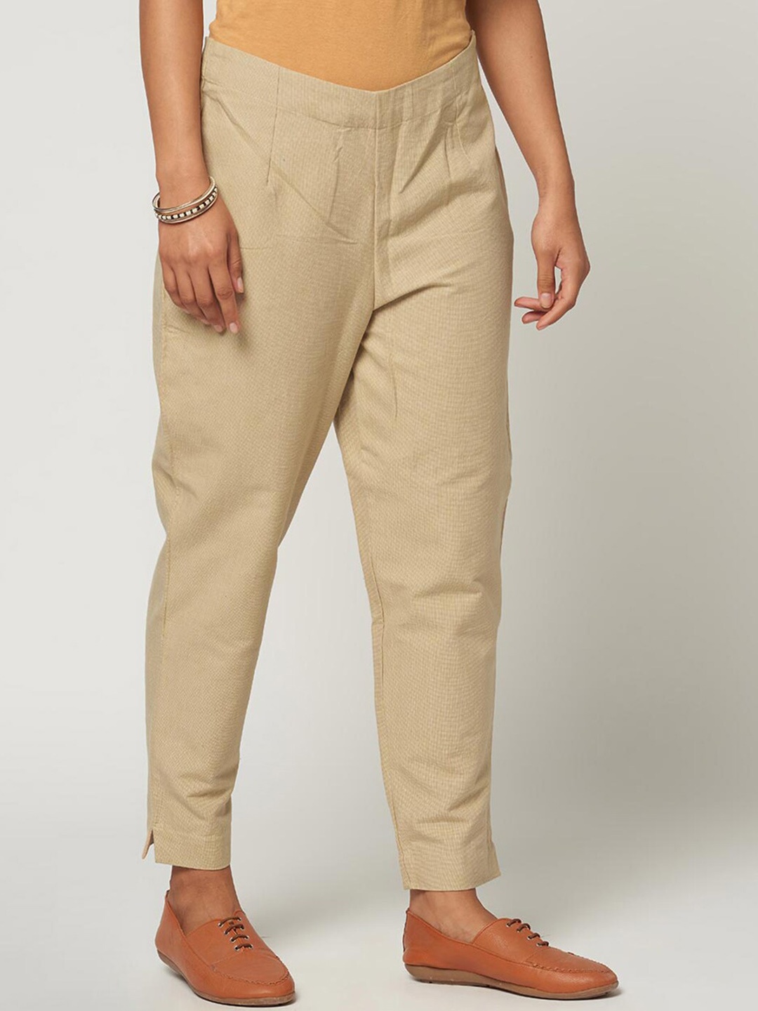 

Fabindia Women Regular Fit Mid Rise Trousers, Beige