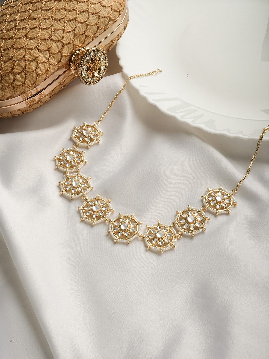 

TEEJH Stones Studded & Beaded Mathapatti, Gold
