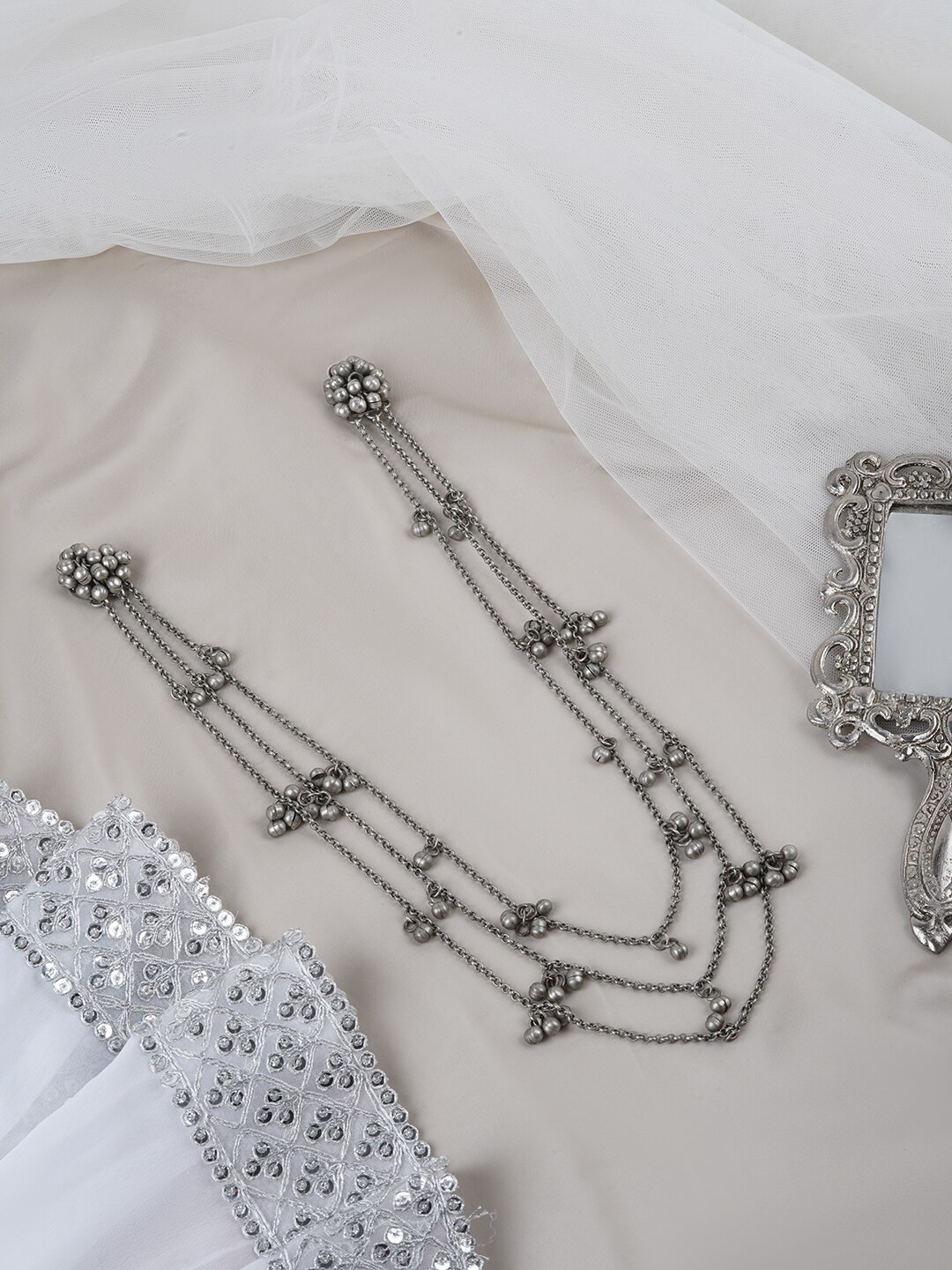 

TEEJH Silver-Plated Oxidised Contemporary Drop Earring Necklace