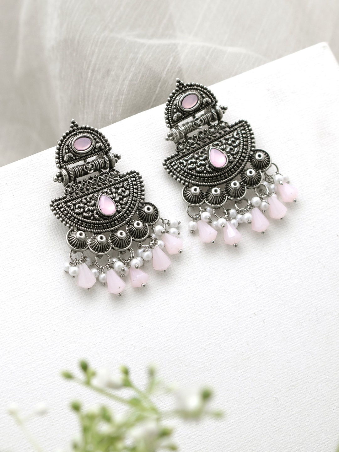 

TEEJH Silver-Plated Contemporary Oxidised Drop Earrings
