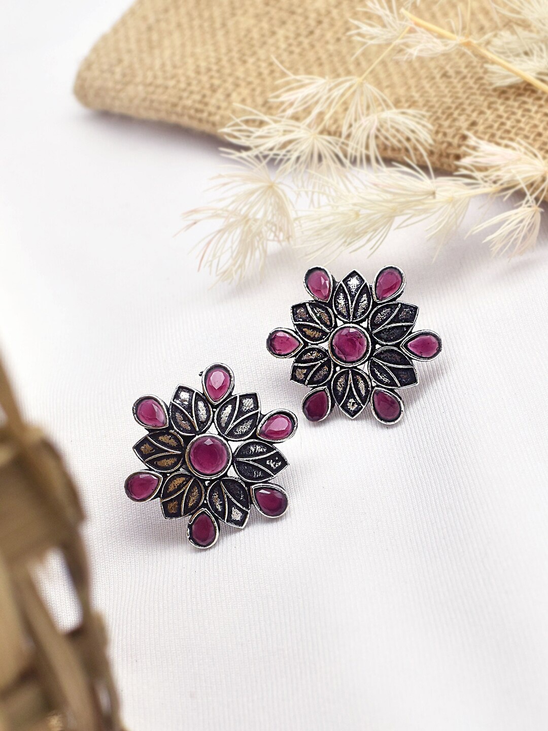 

TEEJH Silver-Toned Contemporary Studs Earrings