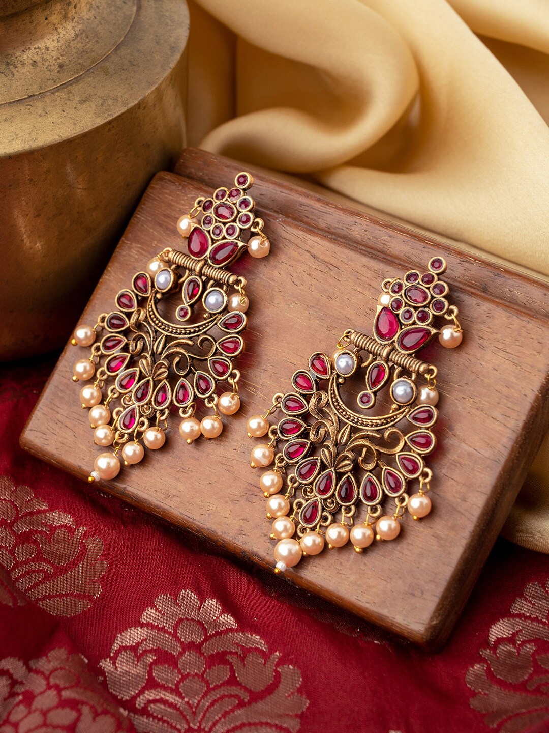 

TEEJH Gold-Toned Contemporary Drop Earrings