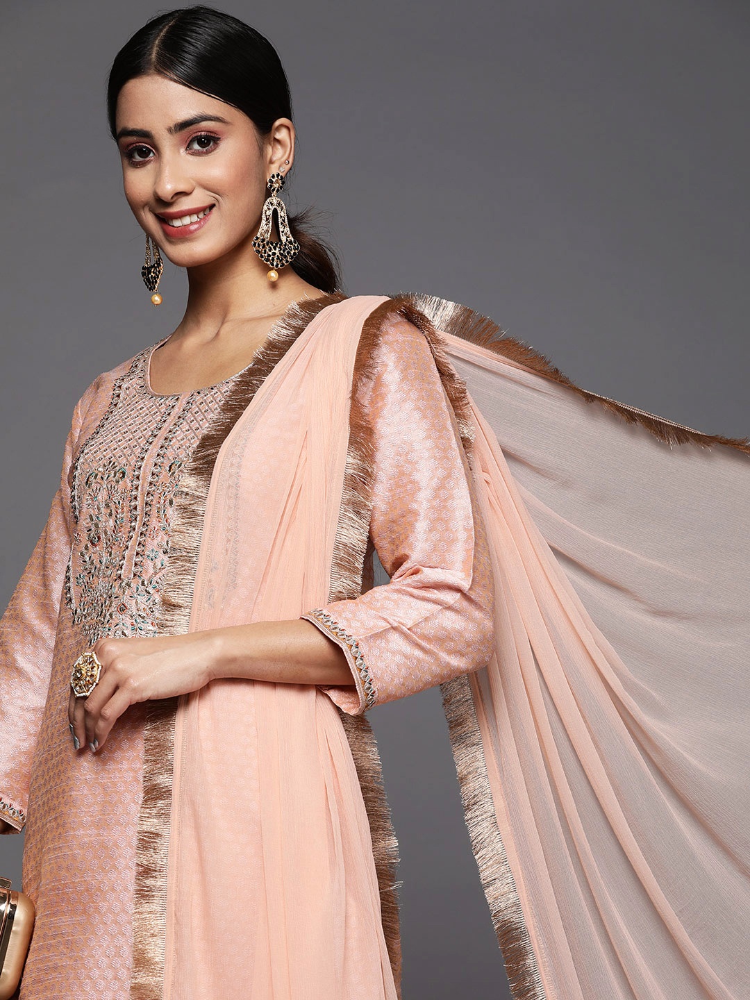 

Varanga Women Ethnic Motifs Embroidered Sequinned Kurta With Trousers & With Dupatta, Peach