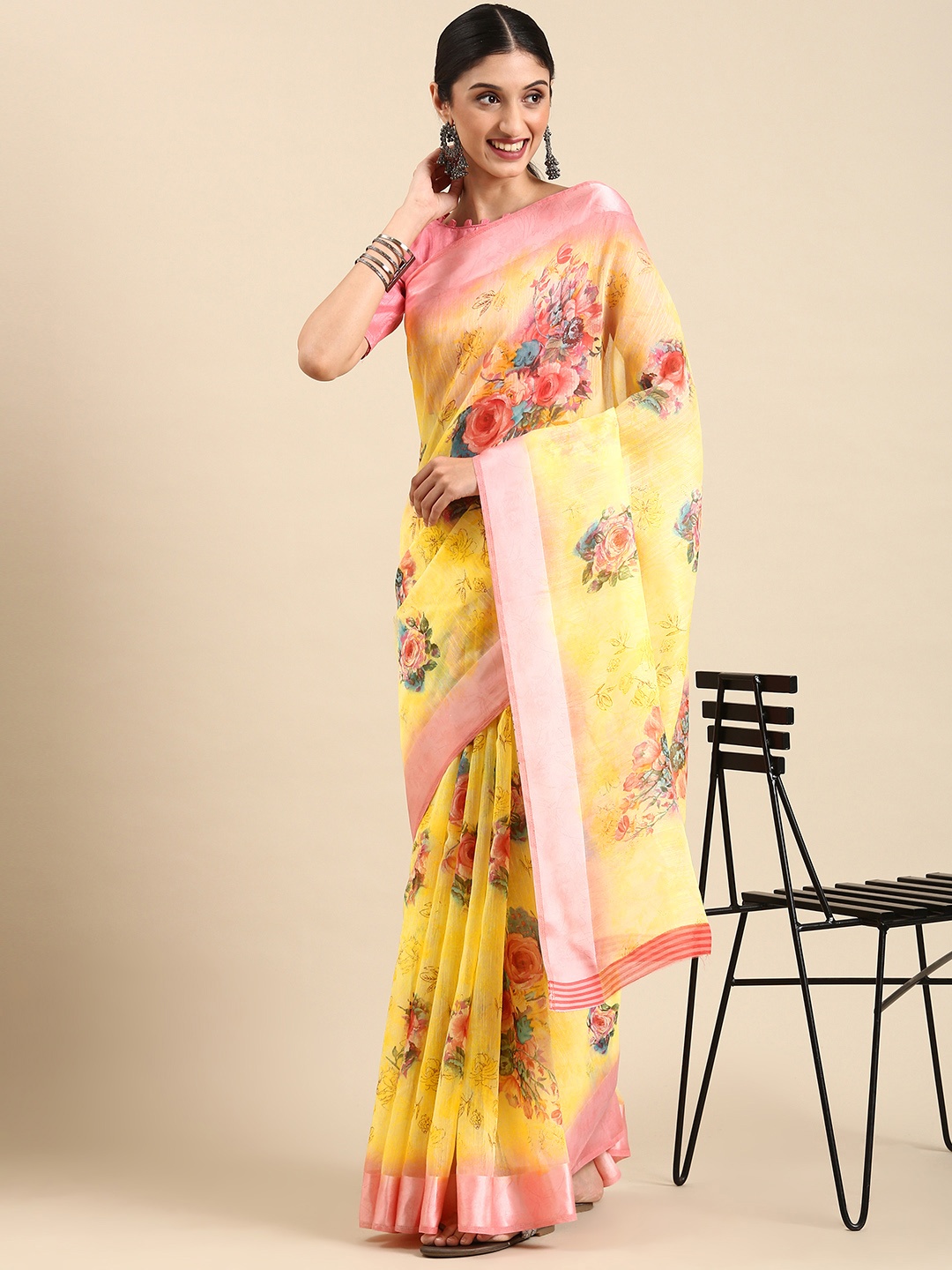 

SHANGRILA Floral Printed Saree, Yellow