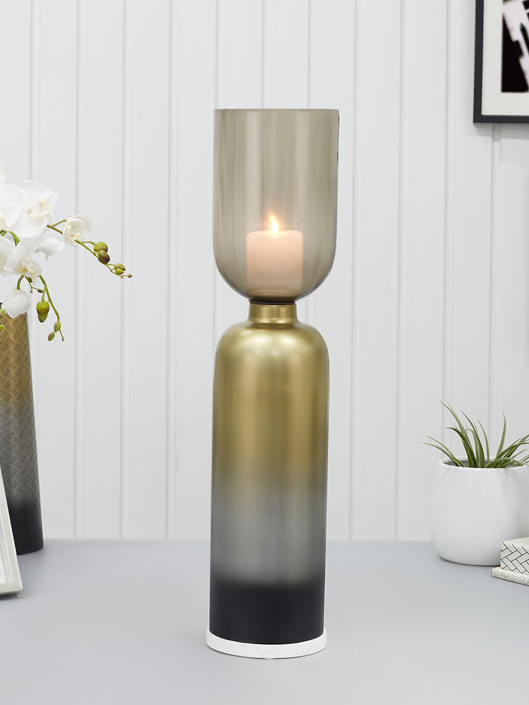 

HomeTown Zeus Antique Black Ombre Glass Candle Holder