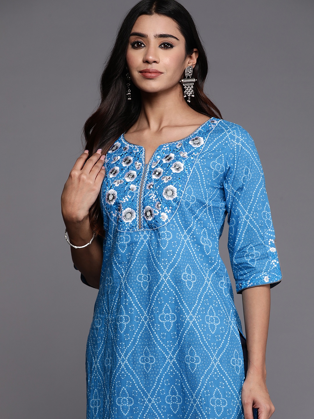 

Libas Women Ethnic Motifs Embroidered Thread Work Kurta, Blue