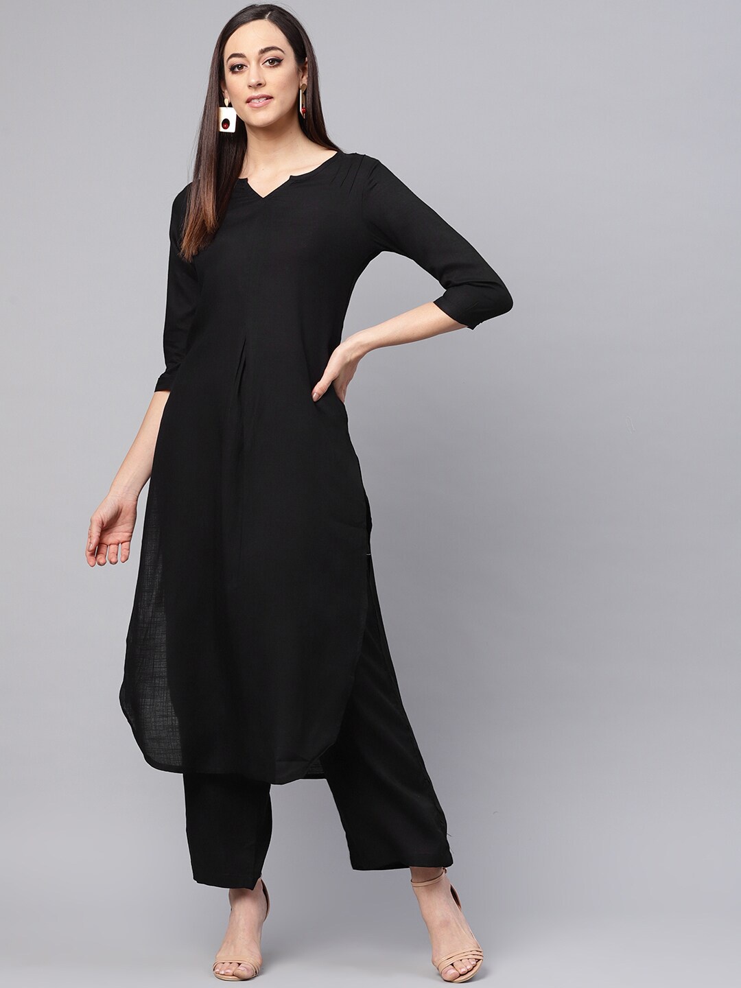 

Idalia Notched Neck Kurta with Palazzos, Black