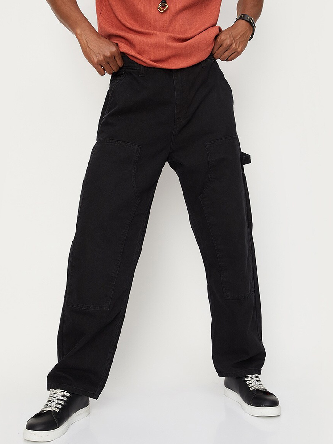 

max Men Pure Cotton Loose Fit Cargos Trousers, Black