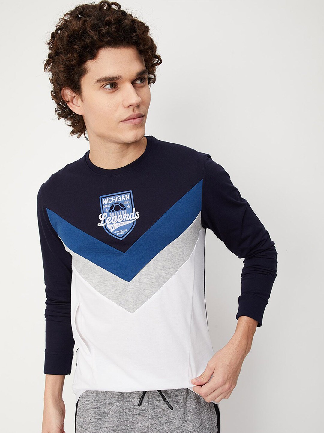 

max Men Printed Colourblocked T-shirt, White