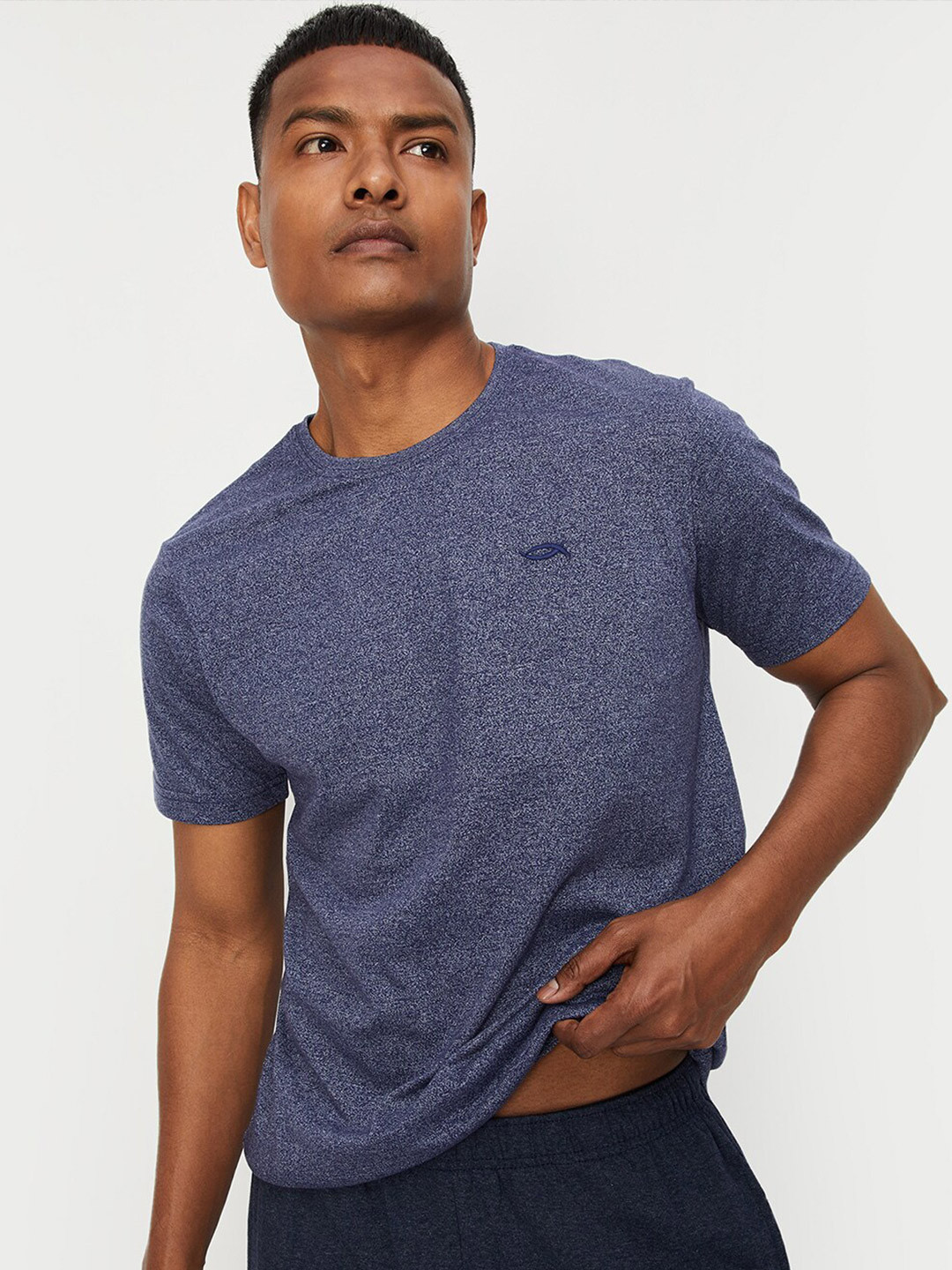 

max Men Round Neck T-shirt, Blue