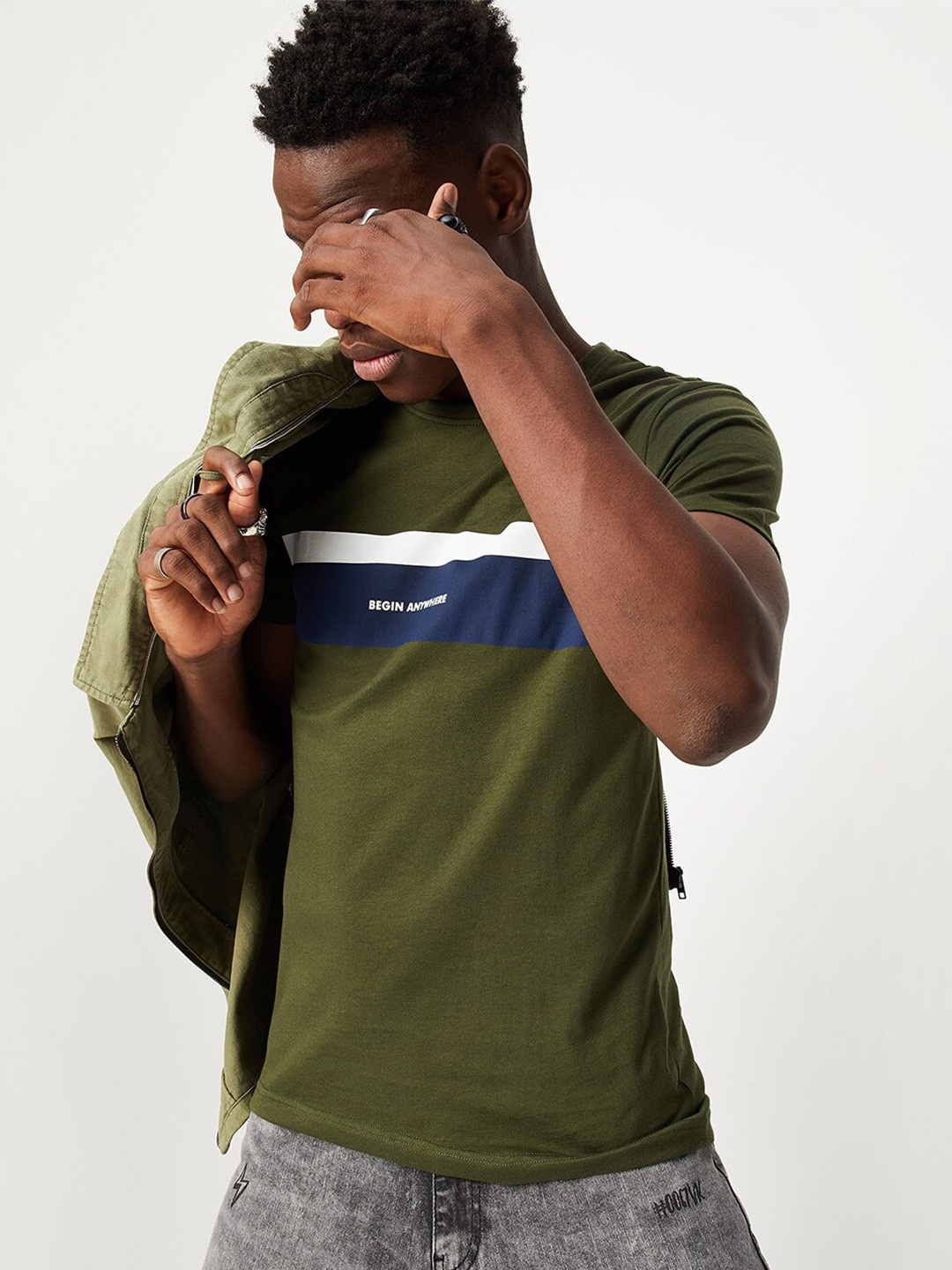 

max Men Pure Cotton Typography Printed T-shirt, Green