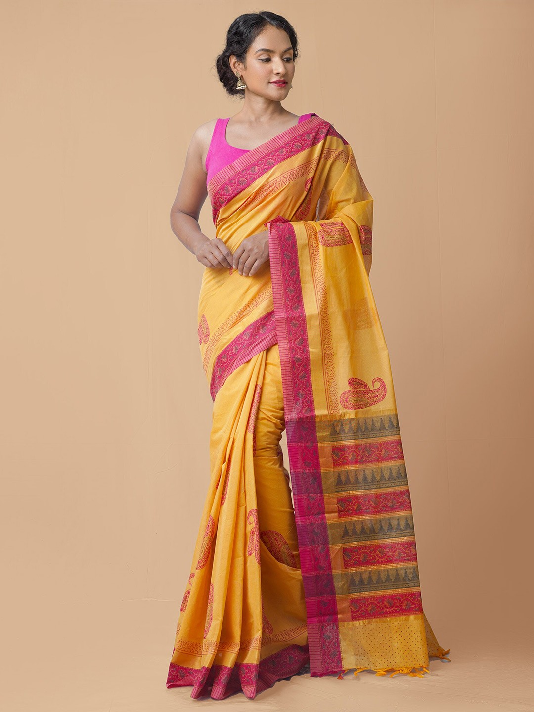 

Unnati Silks Paisley Pure Cotton Mangalagiri Saree, Yellow