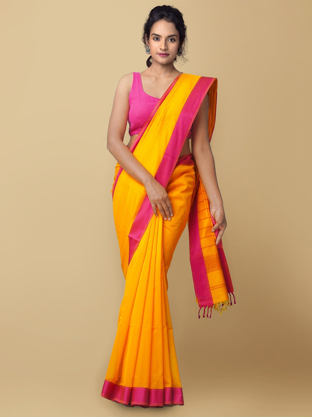

Unnati Silks Silk Cotton Handloom Maheshwari Saree, Orange