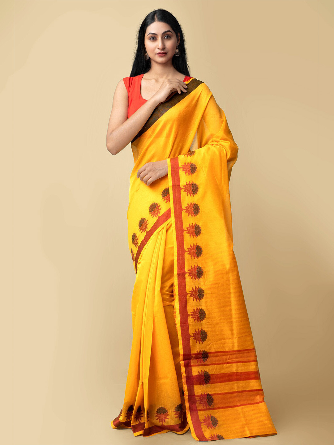 

Unnati Silks Silk Cotton Baluchari Saree, Yellow