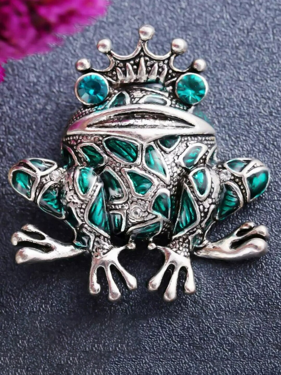 

UNIVERSITY TRENDZ Stone-Studded Frog-Shaped Brooch, Silver