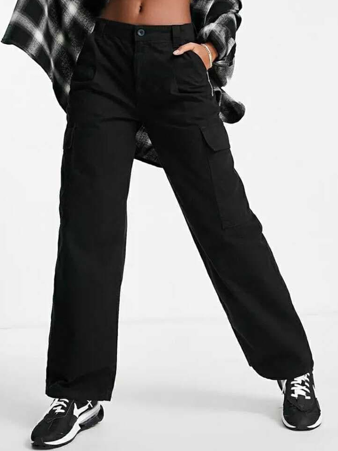 

BROADSTAR Women Relaxed Straight Leg Loose Fit Easy Wash Cargos Trousers, Black