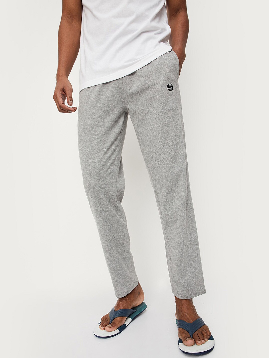 

max Men Solid Lounge Pants, Grey