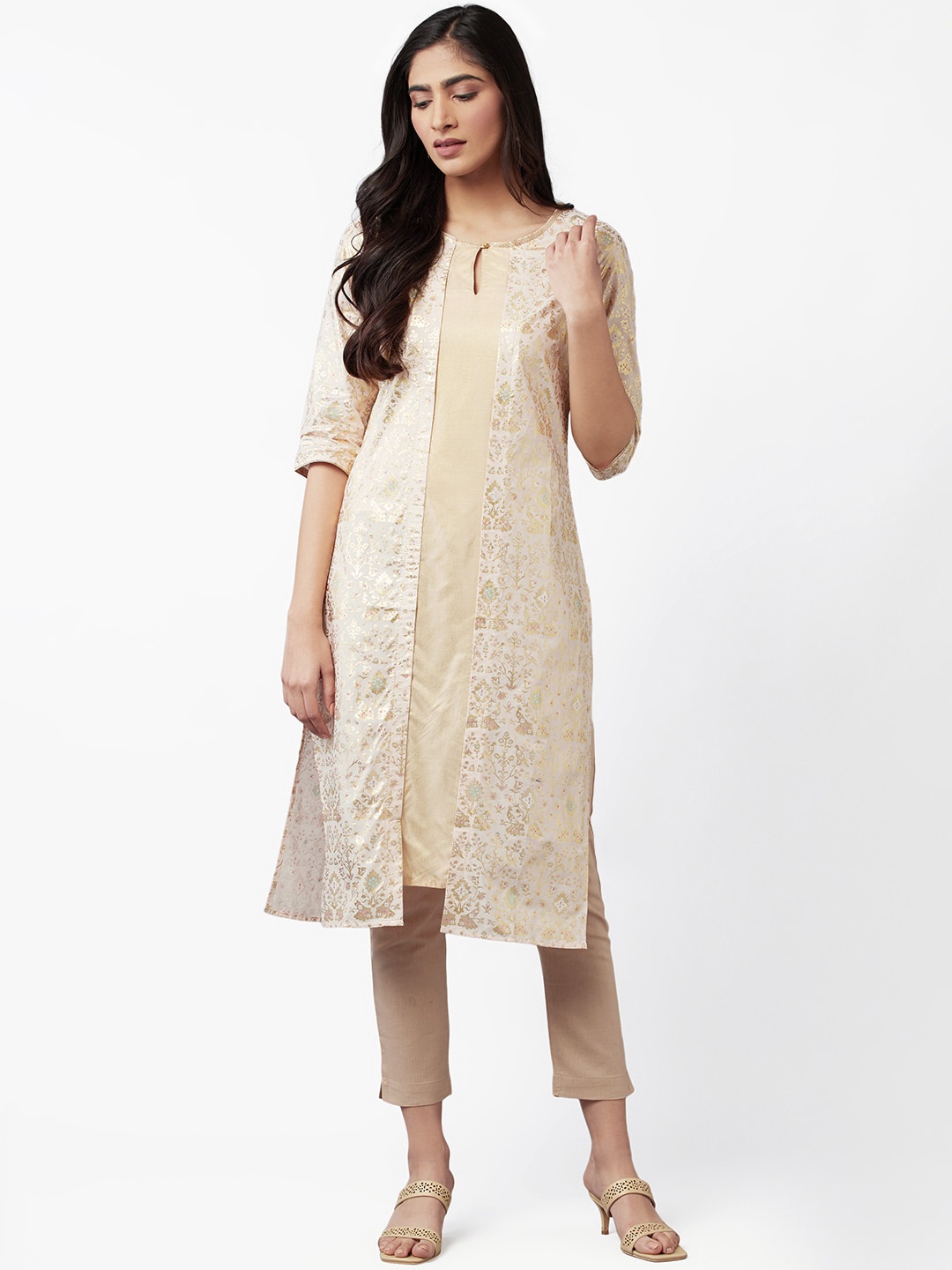 

W Women Ethnic Motifs Printed Keyhole Neck Indie Prints Cotton Kurta, Gold