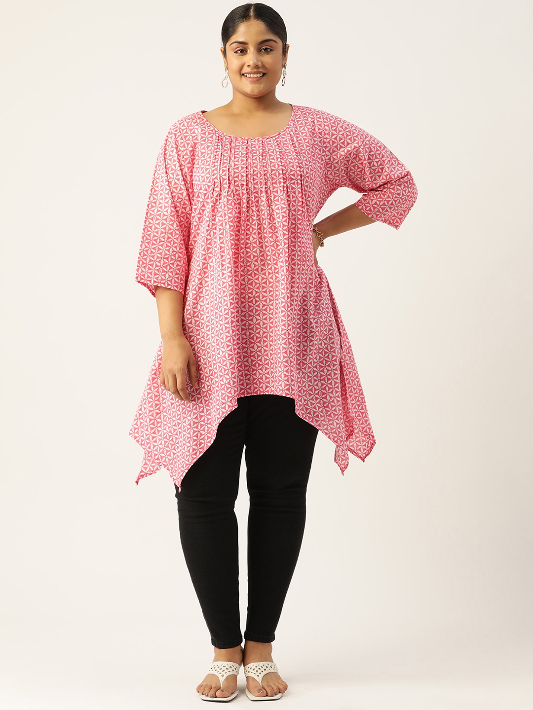 

theRebelinme Plus Size Pure Cotton Floral Printed Floral Kurta, Pink