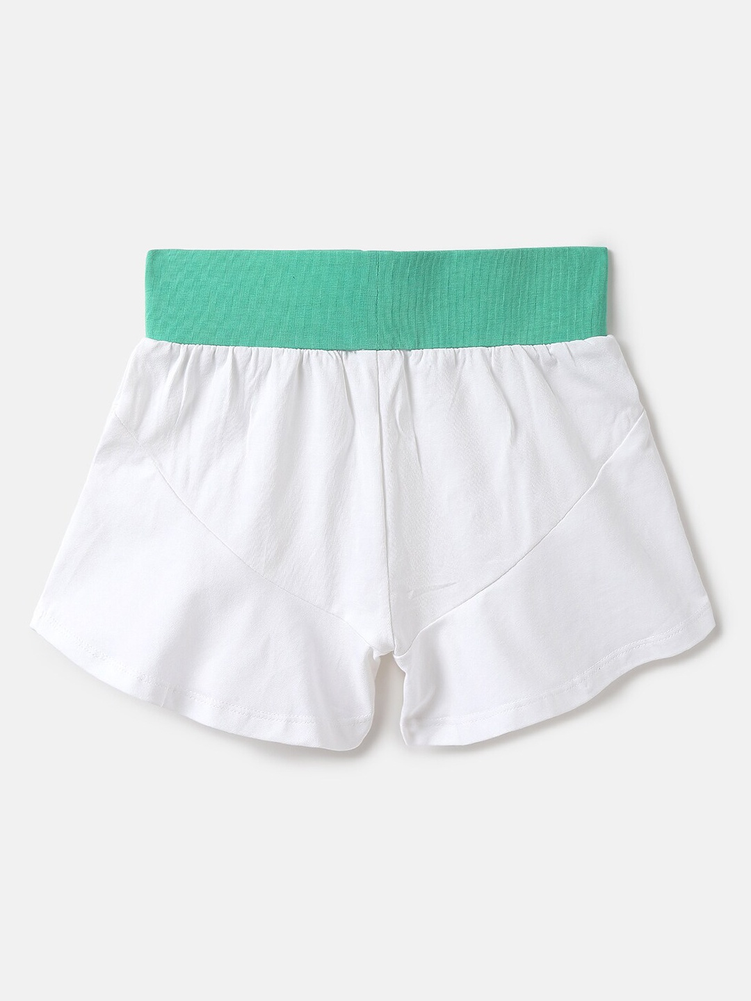 

United Colors of Benetton Girls Regular Fit Cotton Shorts, White
