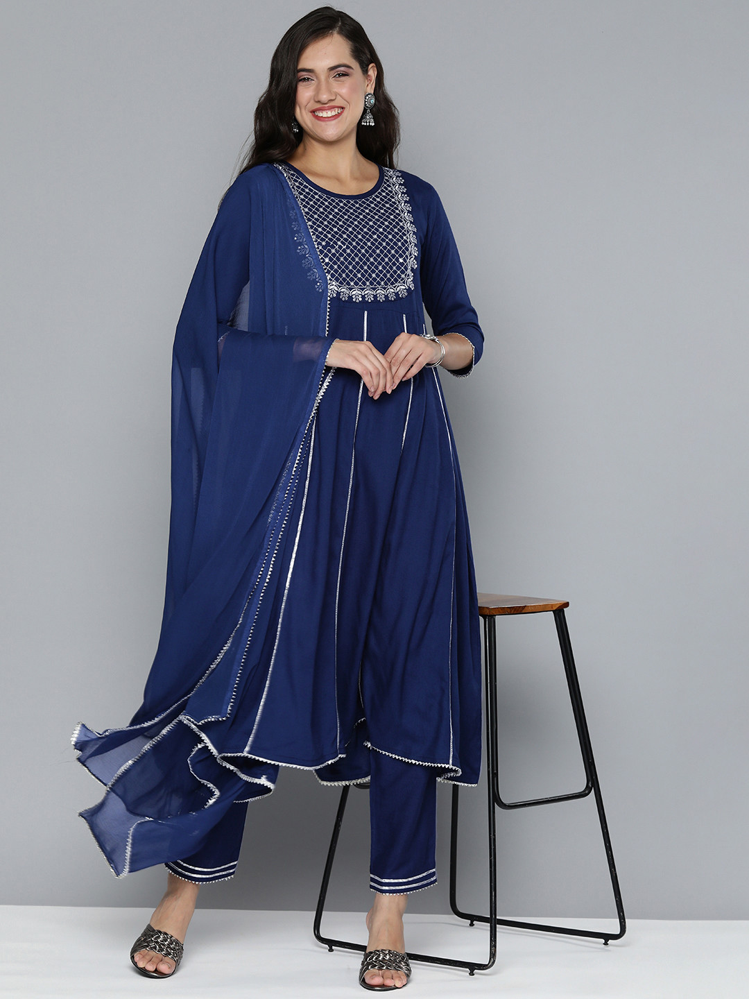 

HERE&NOW Ethnic Motifs Embroidered Gotta Patti Kurta With Trousers & With Dupatta, Navy blue