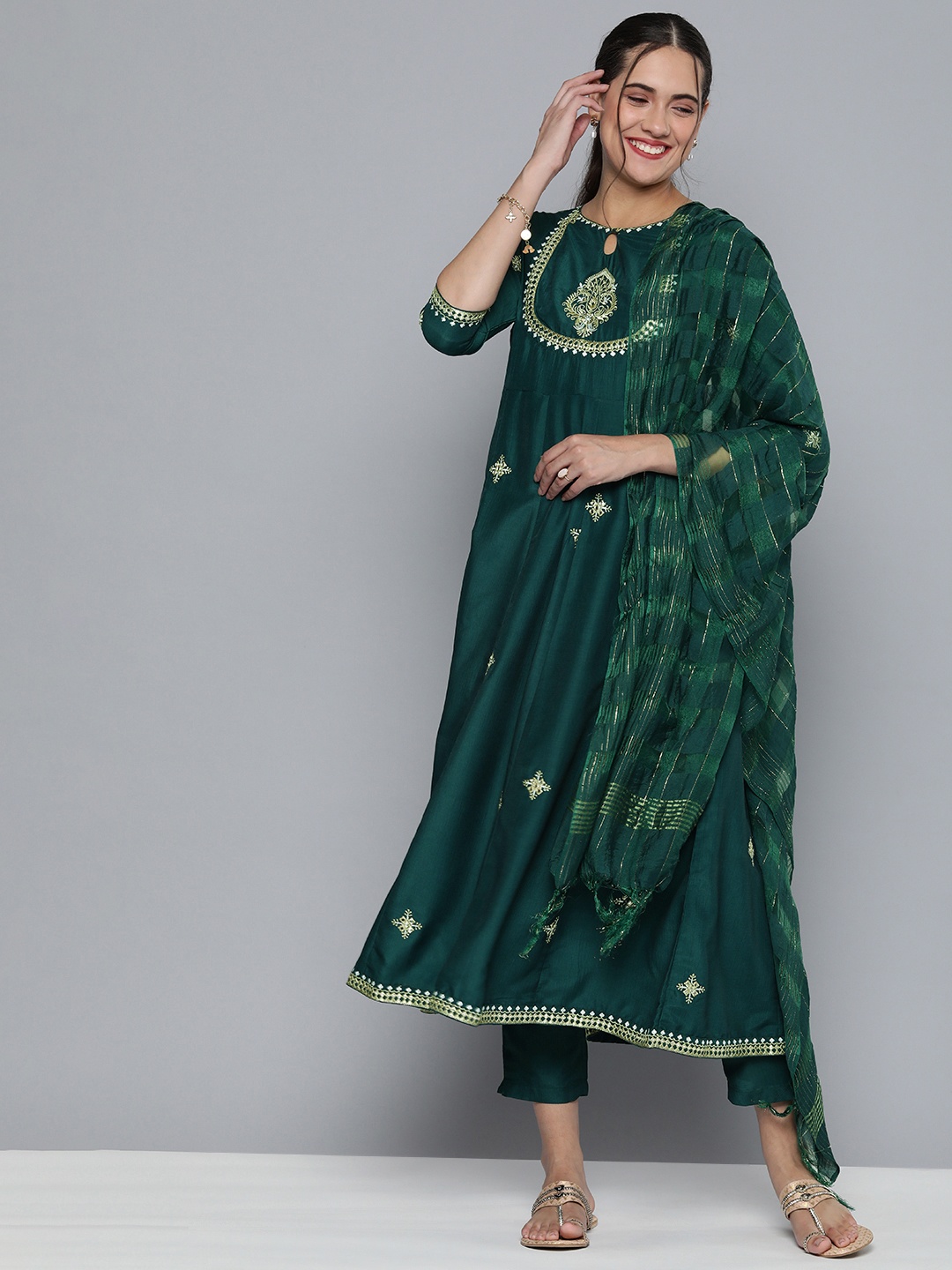 

HERE&NOW Women Green Embroidered Kurta with Trousers & With Dupatta