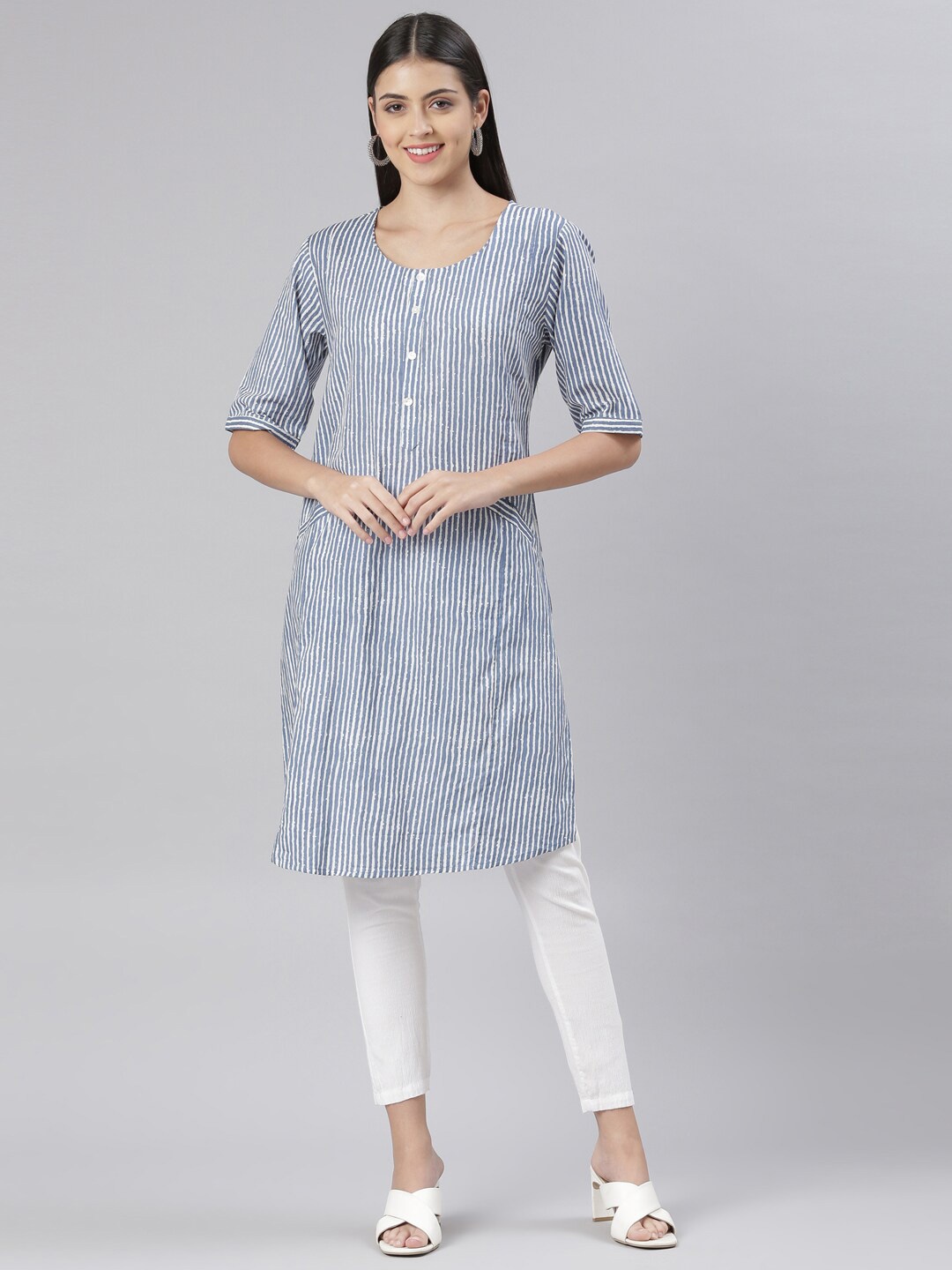 

The Chennai Silks Women Striped Pure Cotton Kurta, Blue