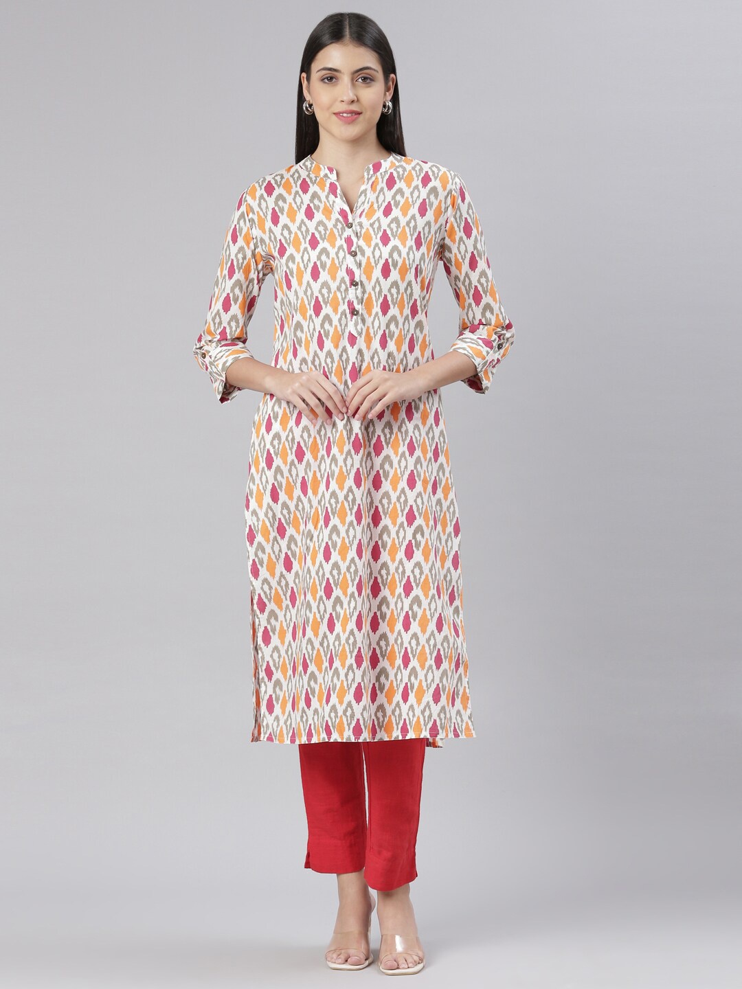 

The Chennai Silks Women Ethnic Motifs Printed Quirky Kurta, Off white