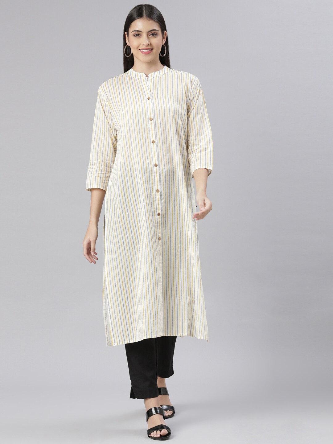 

The Chennai Silks Women Striped Pure Cotton Kurta, Off white