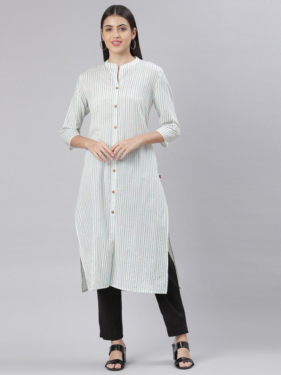 

The Chennai Silks Women Striped Pure Cotton Kurta, Off white