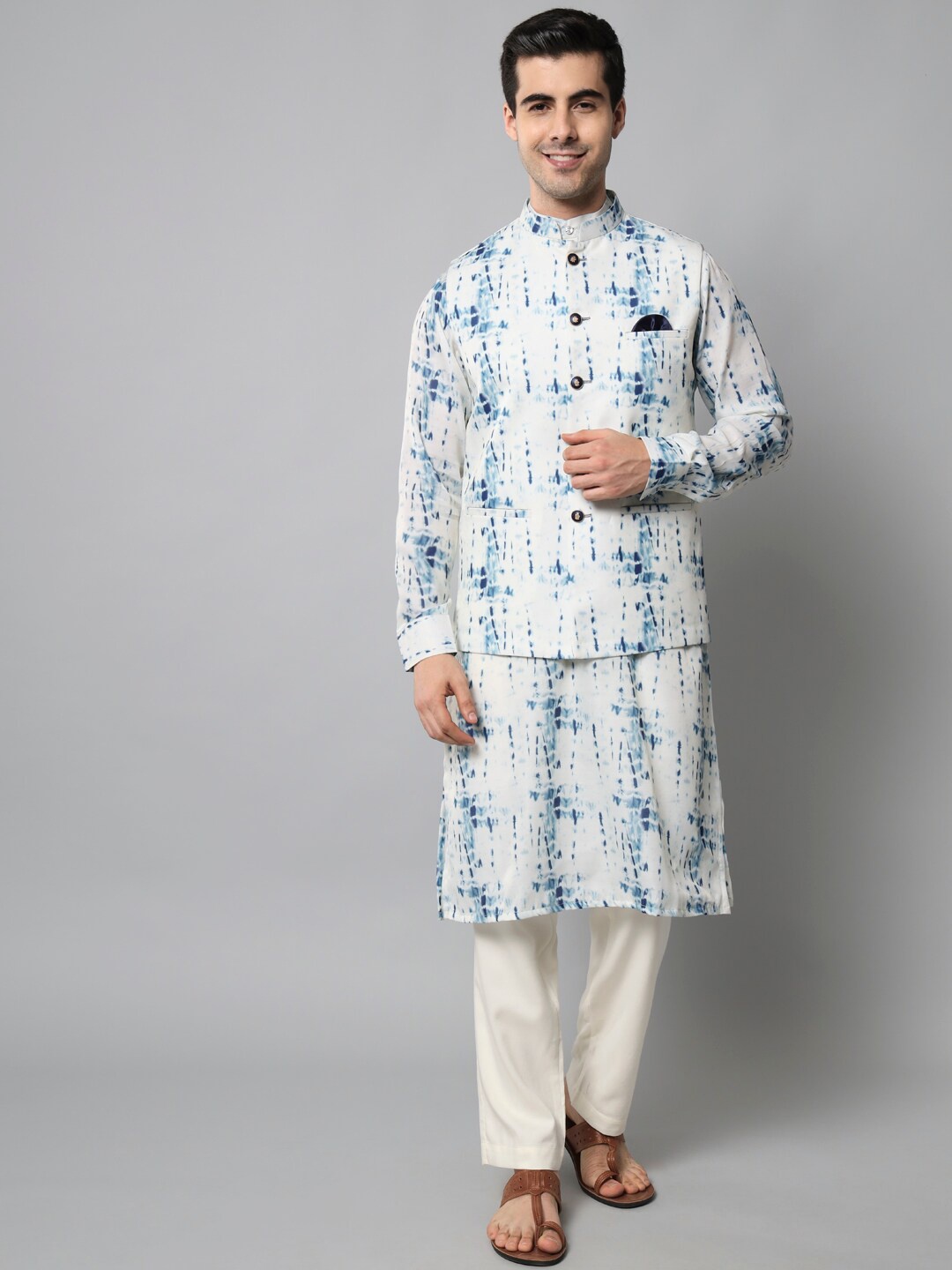 

MAXENCE Men Printed Pure Cotton Kurta with Pyjamas, White