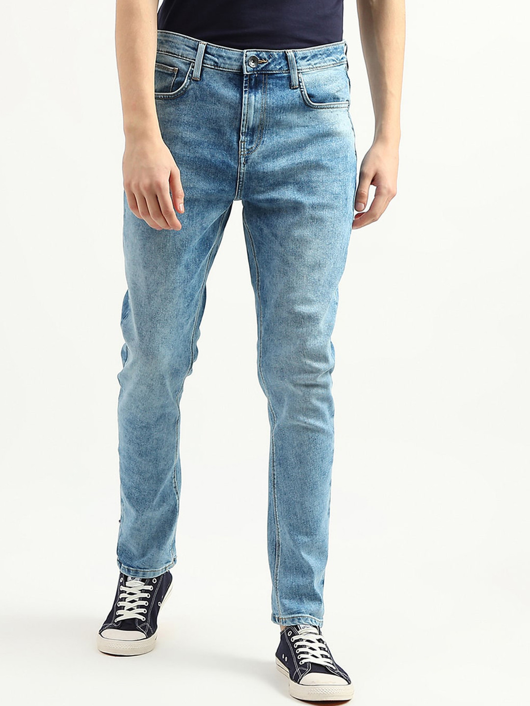 

United Colors of Benetton Men Cotton Regular Fit Light Fade Jeans, Blue