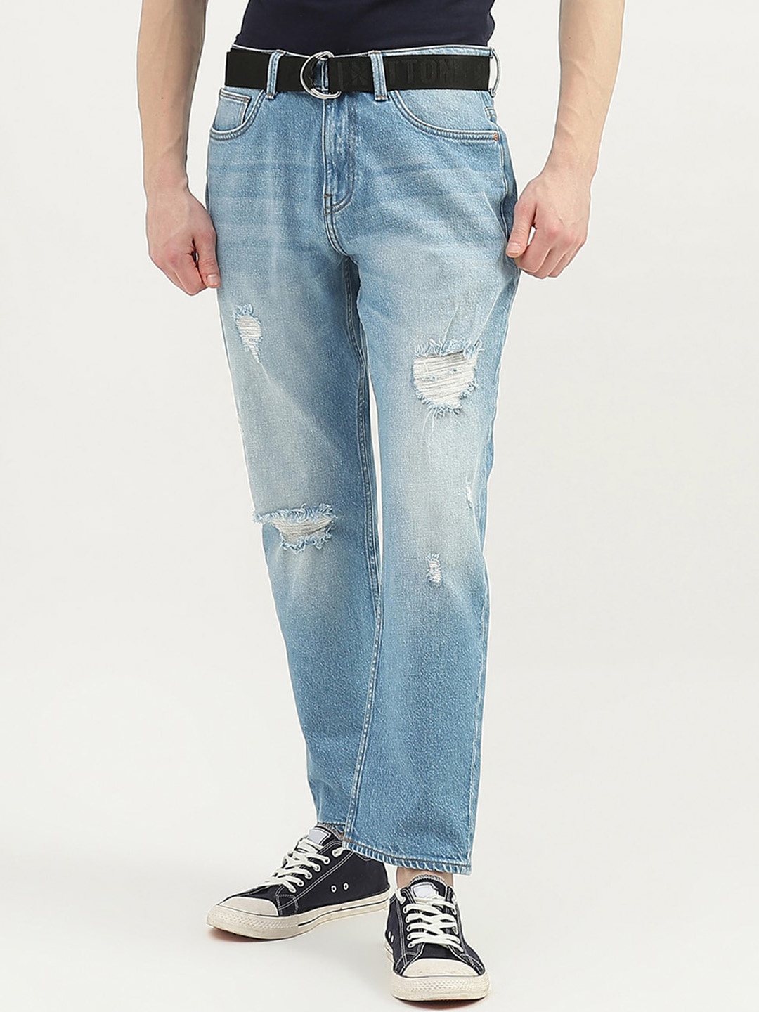 

United Colors of Benetton Men Cotton Regular Fit Mildly Distressed Jeans, Blue