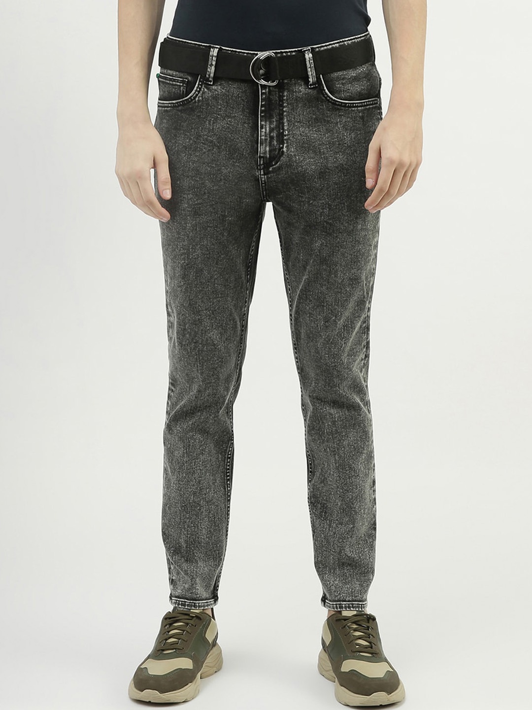 

United Colors of Benetton Men Heavy Fade Regular Fit Cotton Jeans, Grey