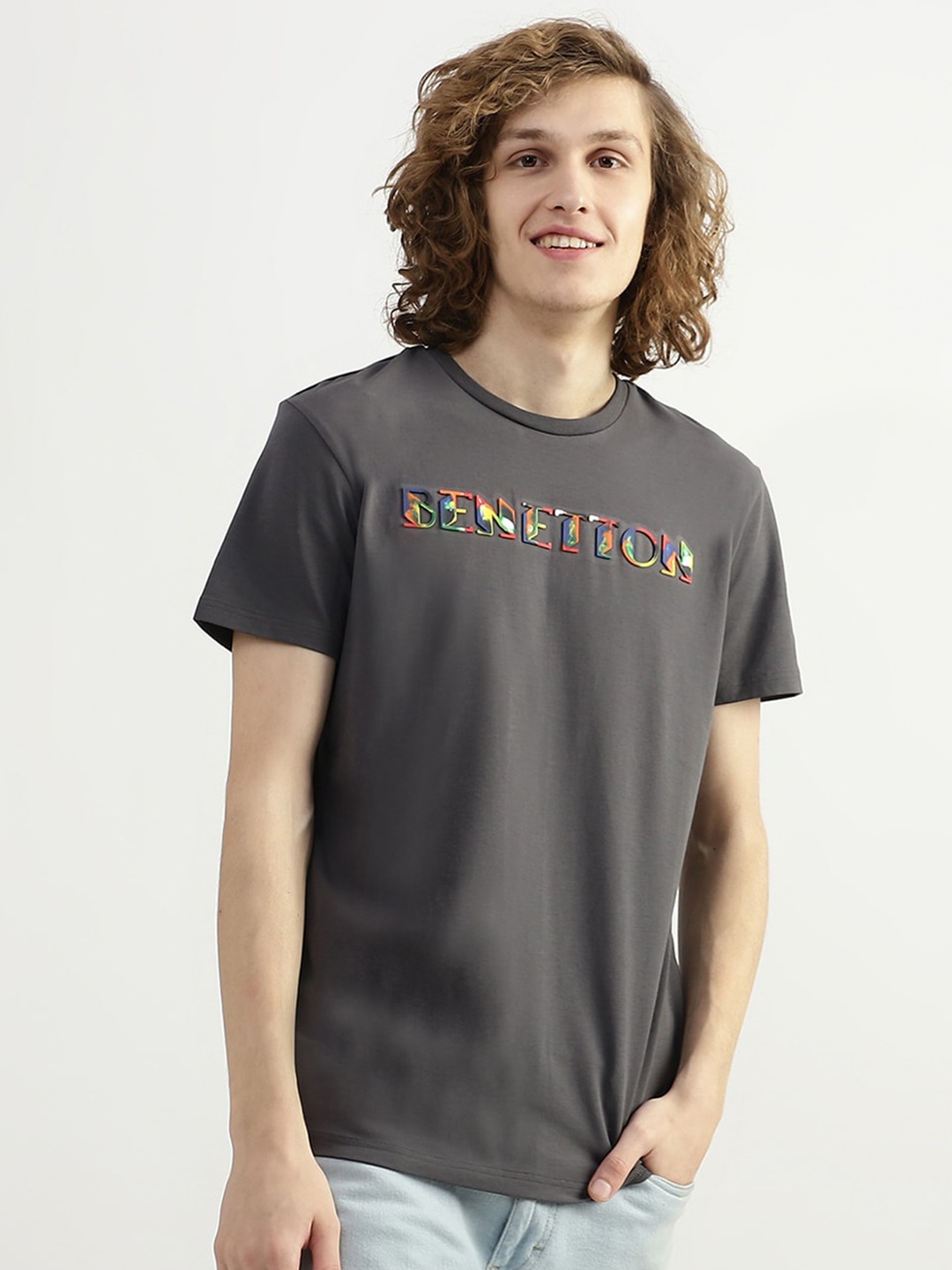 

United Colors of Benetton Men Typography Printed Cotton T-shirt, Grey