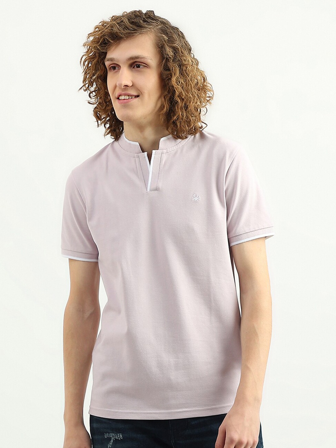 

United Colors of Benetton Men Cotton Mandarin Collar T-shirt, Pink