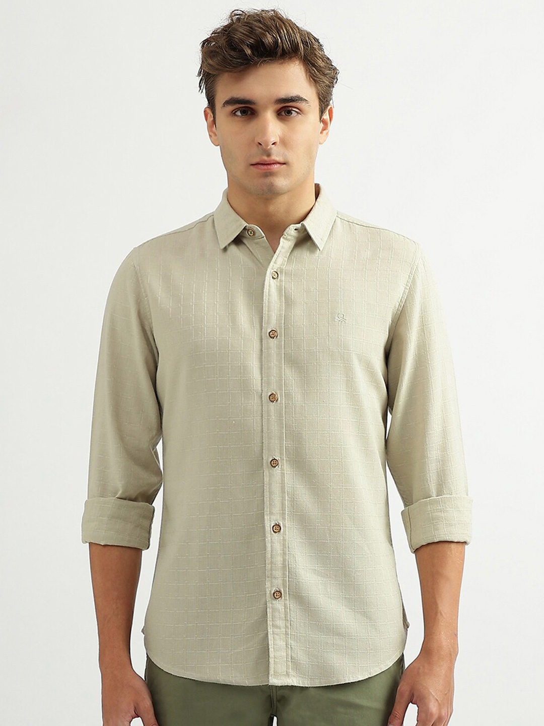 

United Colors of Benetton Men Slim Fit Casual Shirt, Beige