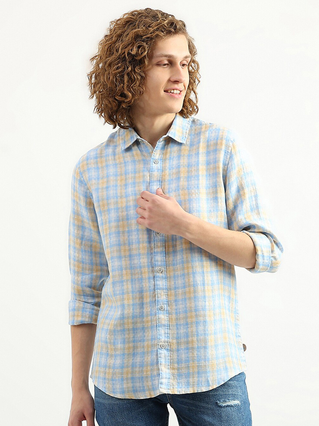 

United Colors of Benetton Men Slim Fit Tartan Checks Casual Shirt, Blue