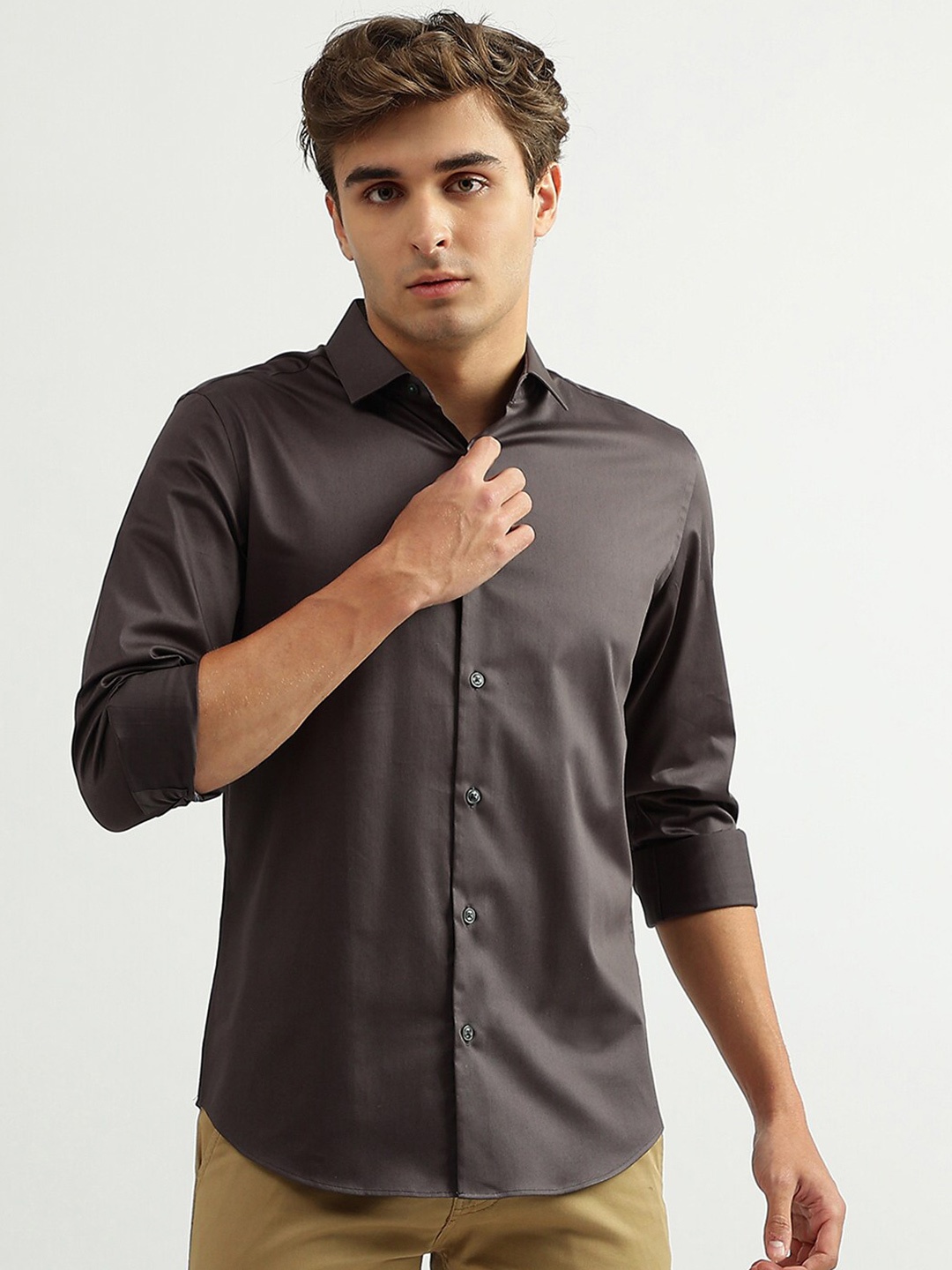 

United Colors of Benetton Men Slim Fit Casual Shirt, Grey